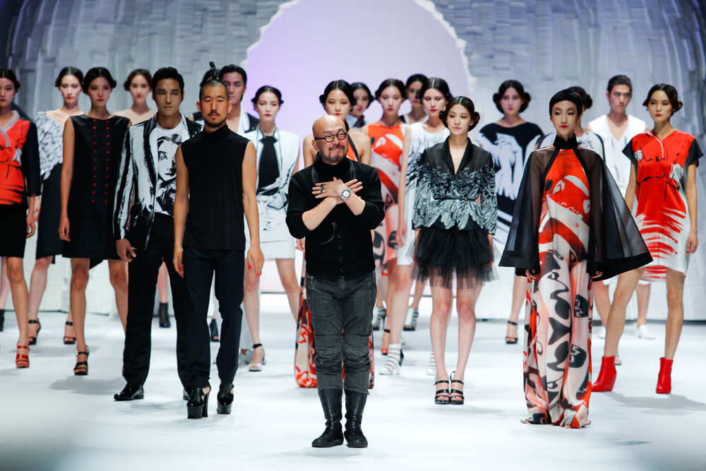 All about Singapore Fashion Week 2013 at Marina Bay Sands - Marie ...