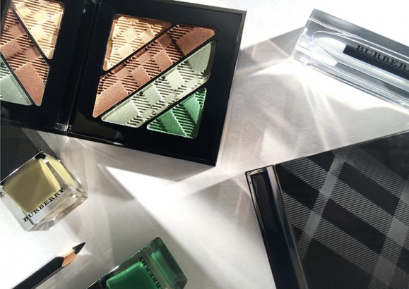 Burberry 'English rose' SS14 makeup collection