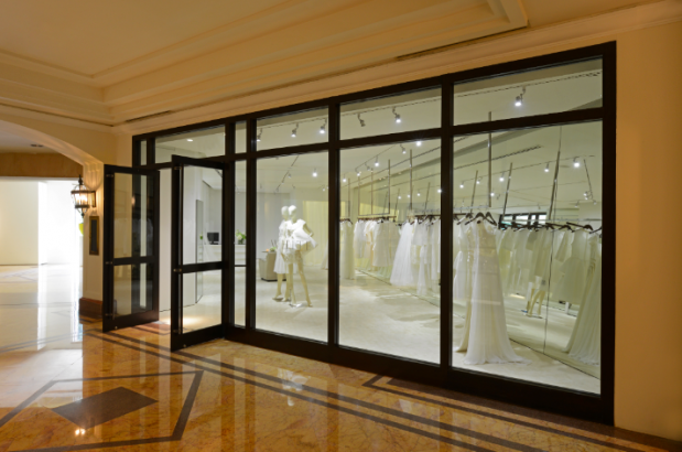 Club 21 White