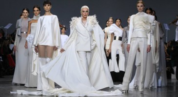 Legendary supermodel Carmen Dell'Orefice to open Digital Fashion Week Singapore 2014