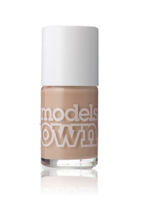 Nude nail polish: 