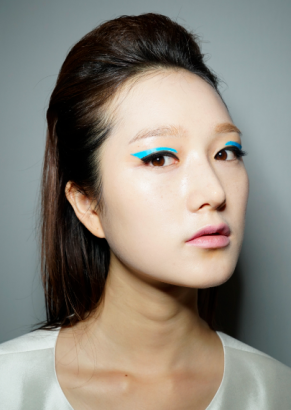 Bold eyes