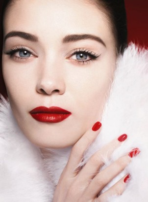 Giorgio Armani: Snow White