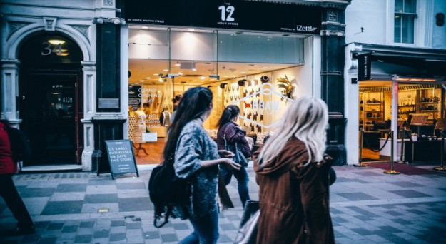 The 12 Hour store