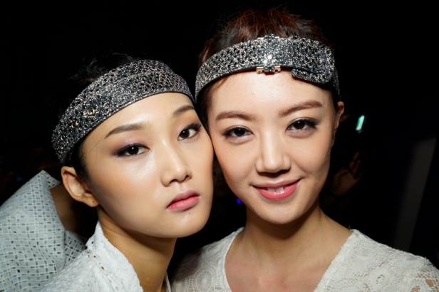 Dewy skin