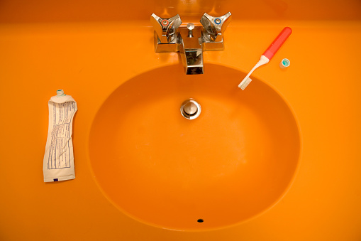 Do not leave it to close to the tap