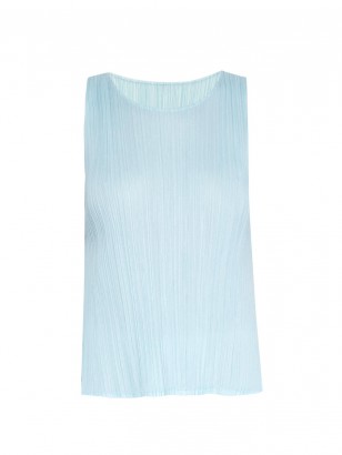 Sleeveless and Short-sleeved Tops