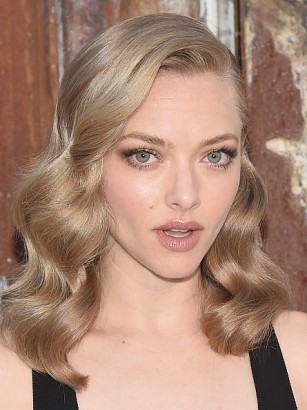 FOTD: Amanda Seyfried at the Givenchy NYFW show