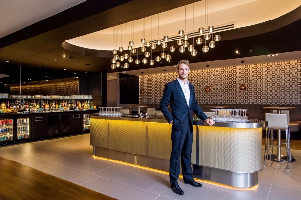 Jensen Button visits new BA lounge