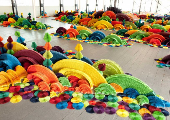 Ocean of Flowers by Li Hongbo