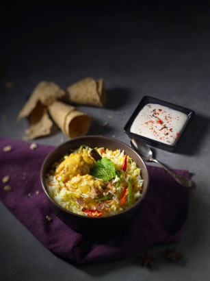 Pind Balluchi Bar & Grill