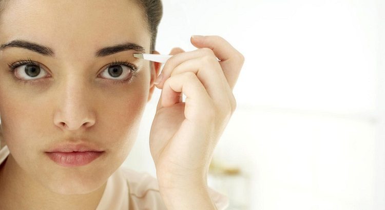 Here's the latest beauty treatment for fuller looking brows