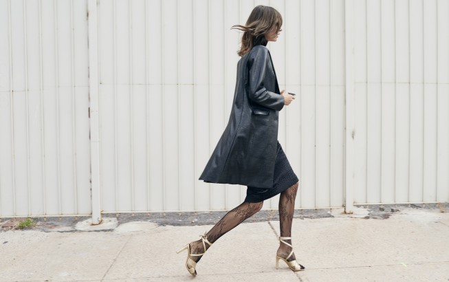 UNIQLO x Carine Roitfeld to launch SS2016 collection