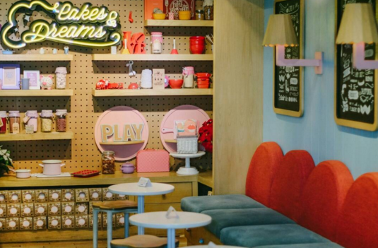 Colette & Lola Cafe, Jakarta, Indonesia