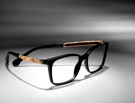 小物 CHANEL archive flower sunglasses eyewear Chanel 2016 Eyewear: Camellia flowers in latest Bijou collection