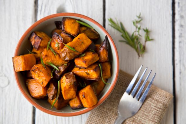 Roasted / boiled sweet potatoes with tuna