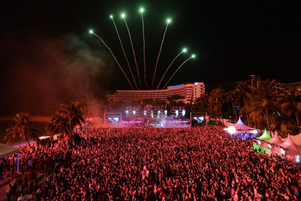 Siloso Beach Party