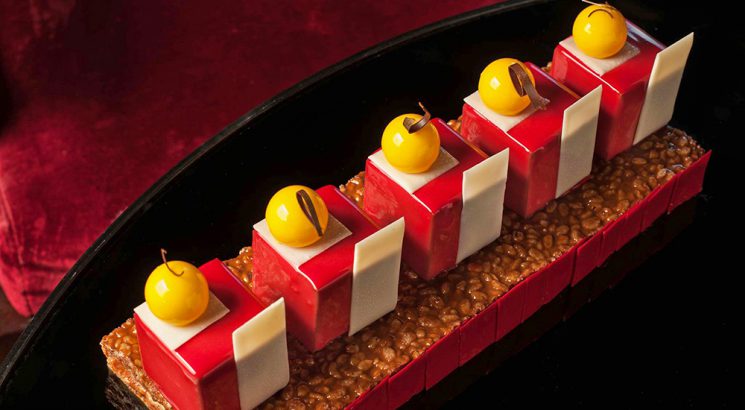 An Exotic Christmas Log