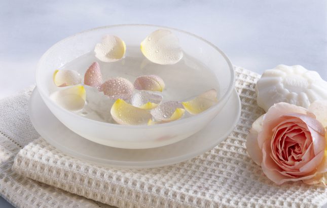 Rosewater treats acne and purifies skin