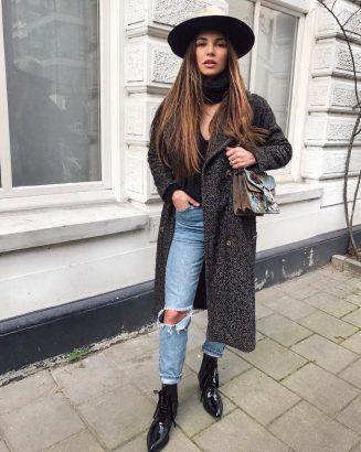 20 Streetstyle-worthy ways to rock the mom jeans without looking frumpy